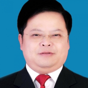 法律顧問(wèn)、專(zhuān)職律師——孔令維